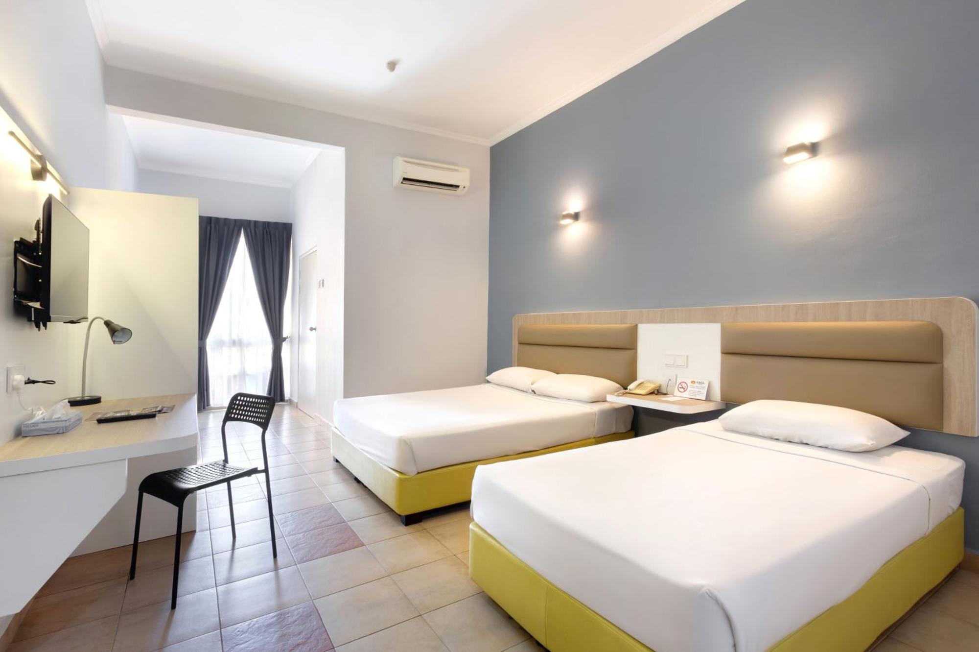 Kings Hotel Melaka Екстериор снимка