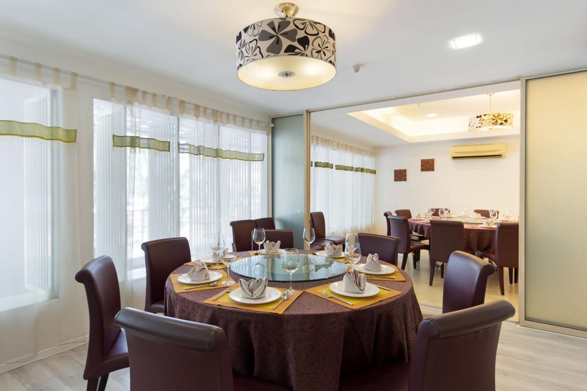 Kings Hotel Melaka Екстериор снимка