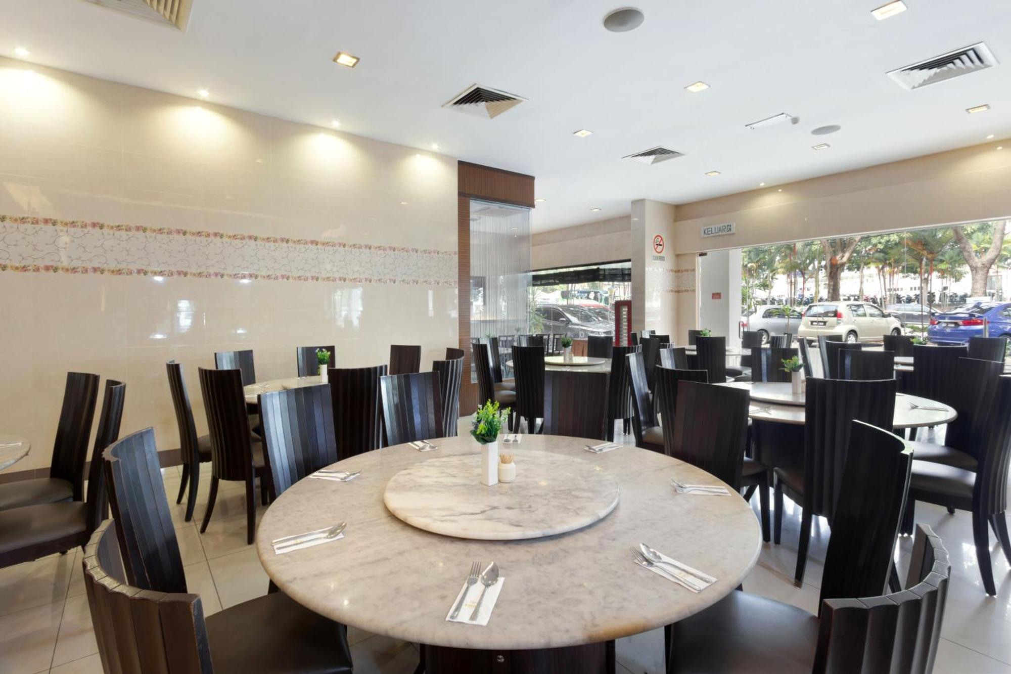 Kings Hotel Melaka Екстериор снимка