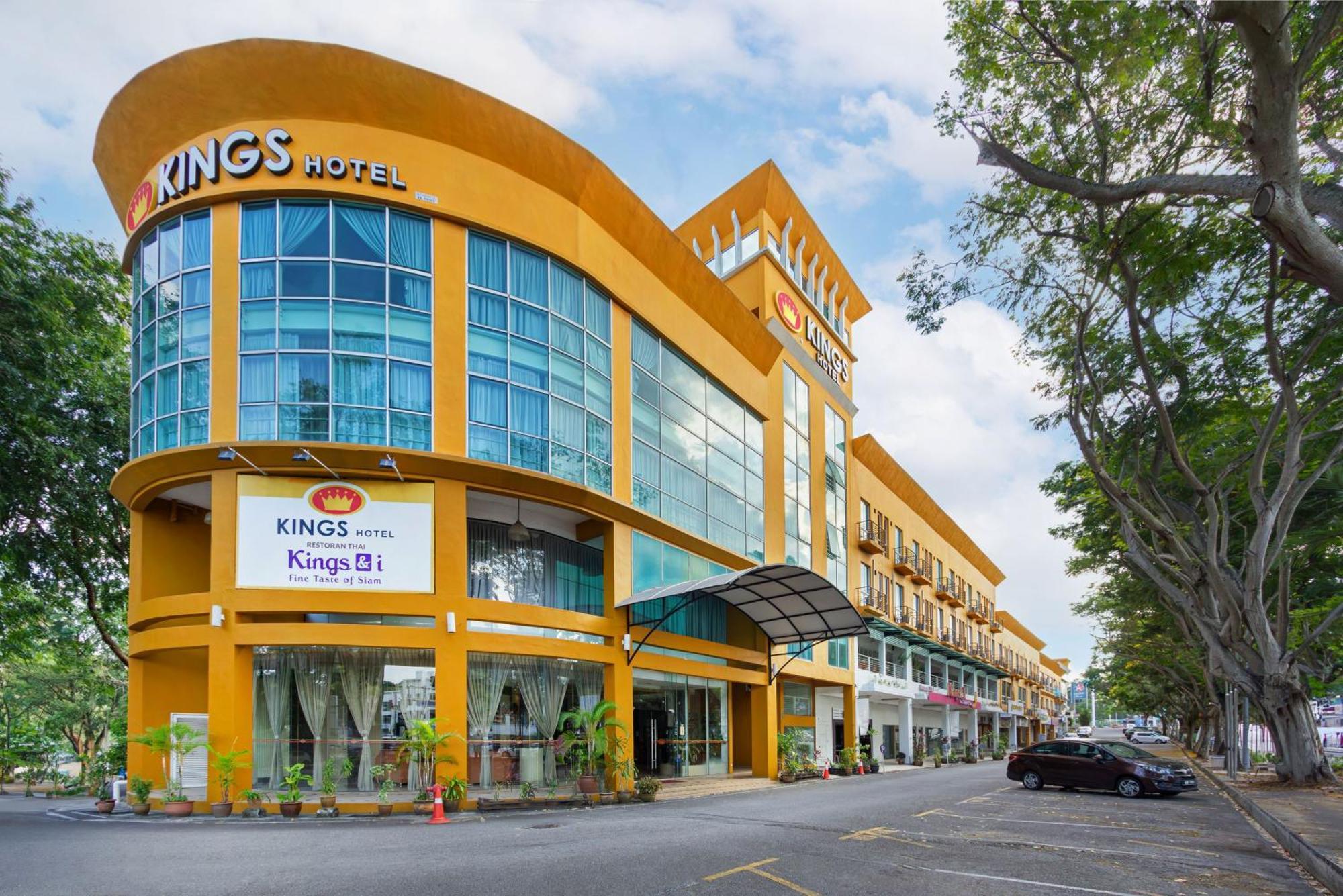 Kings Hotel Melaka Екстериор снимка