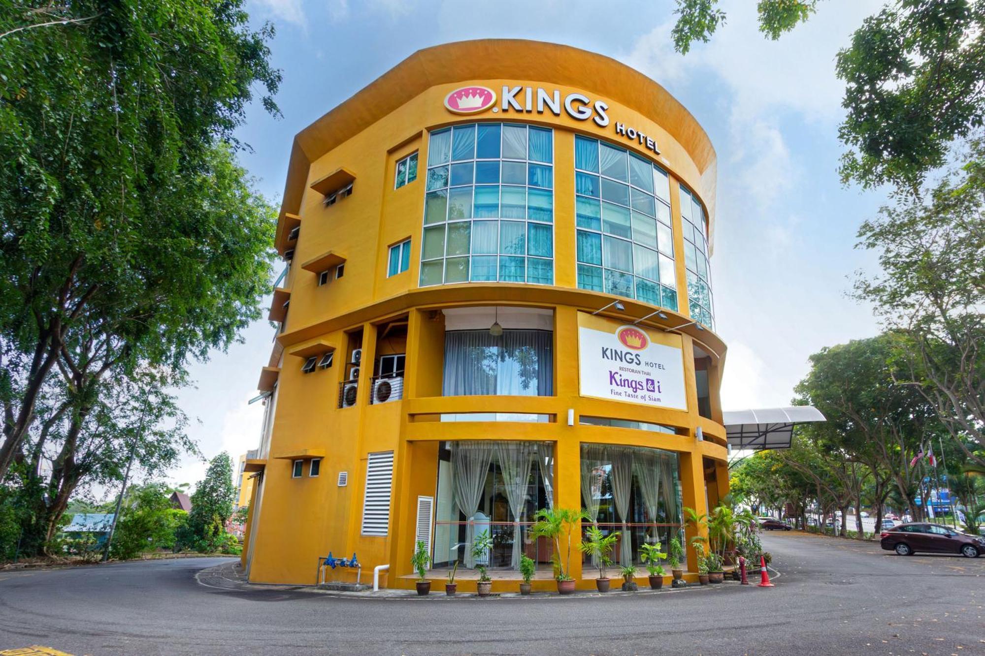 Kings Hotel Melaka Екстериор снимка